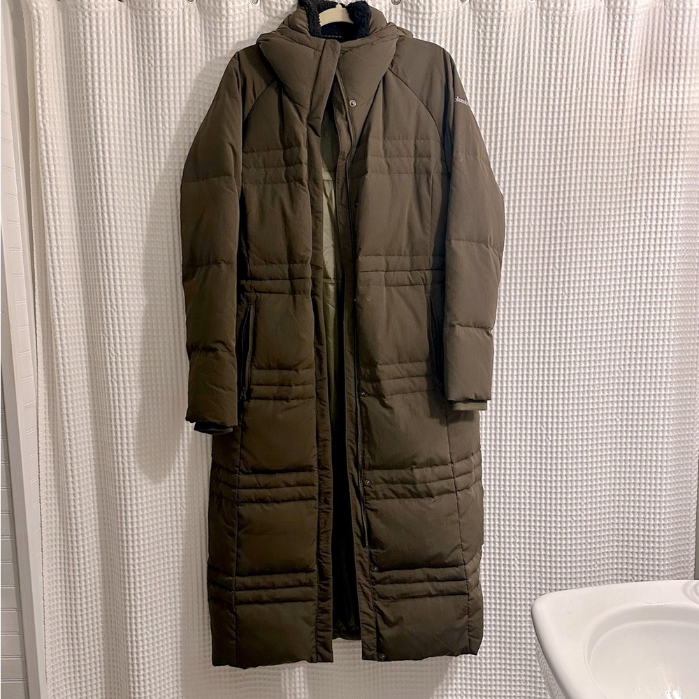 Columbia Pike Lake Long Puffer